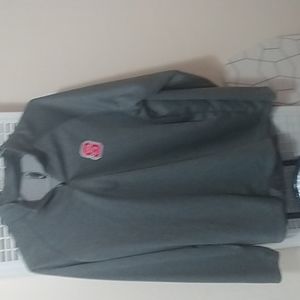Long sleeve pull over